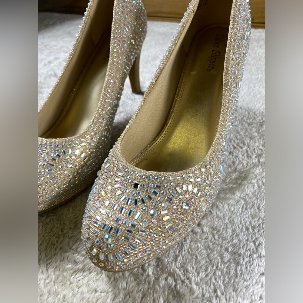 Silver slipper womens rhinestone 3 inch heal dress shoes size 8.5 new no box